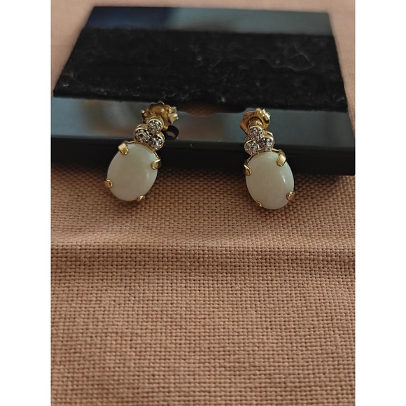 Jewelry - 14k Yellow Gold Oval Opal and Diamond Accent Drop Earrings Vintage Style